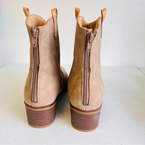 MIA Cream Cowboy Ankle Boot 9.5 - Picture 4 of 8